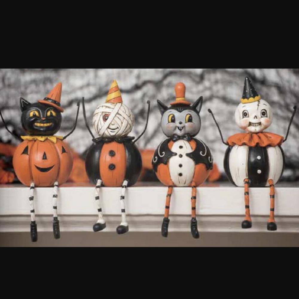 Halloween Shelf Sitters Figurine Set - Picture 2 of 4